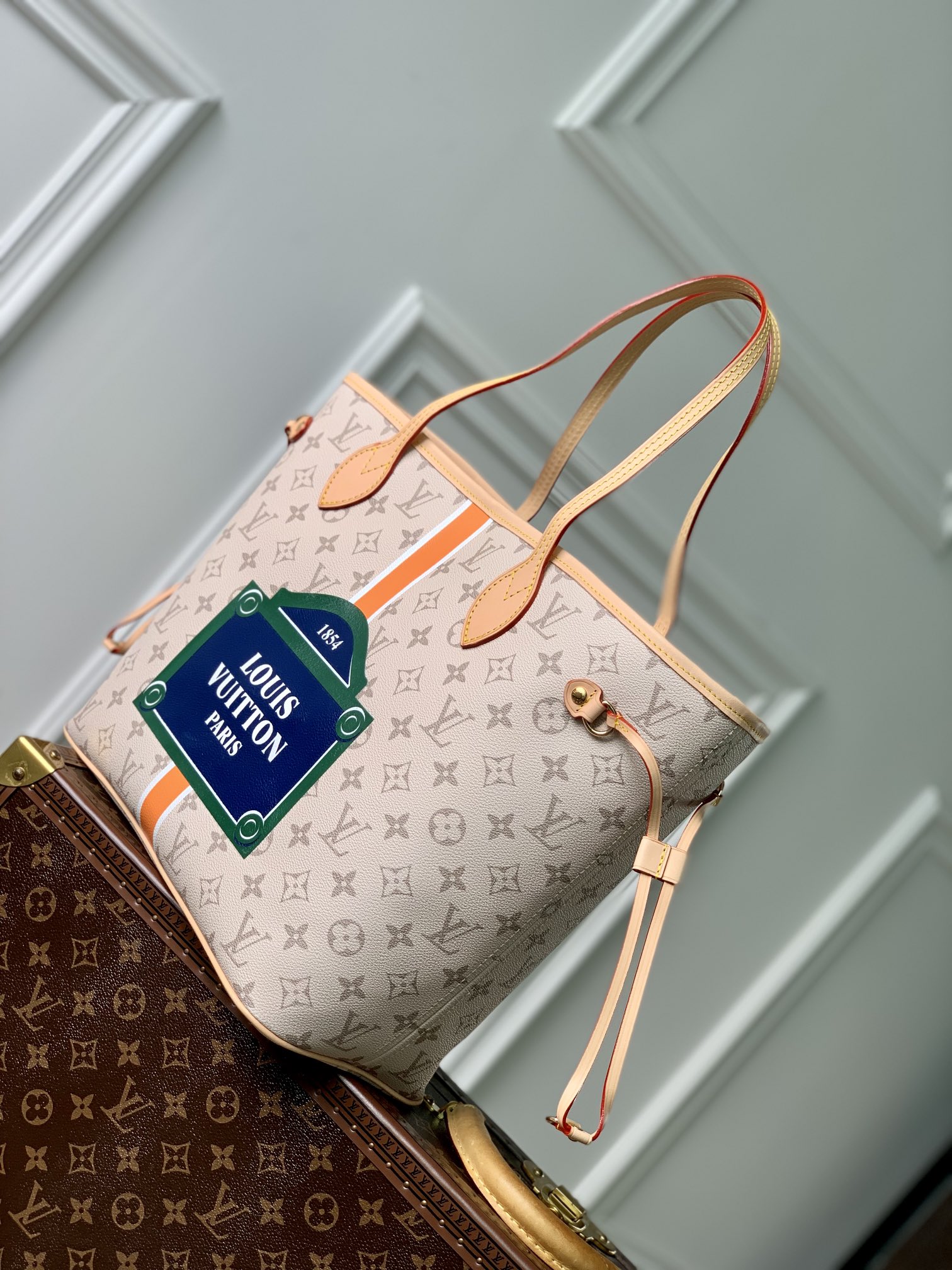 LV Shopping Bags